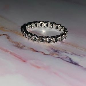 BAND OF HEARTS PANDORA RING 💍💎 ♡